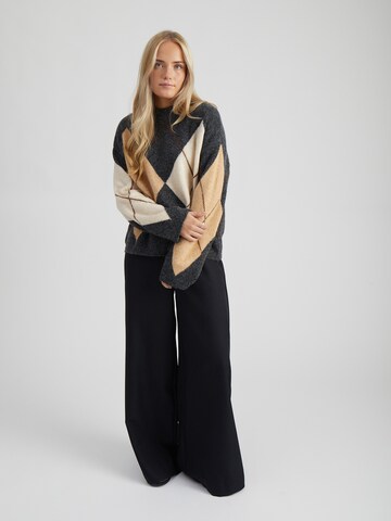 Peppercorn - Top 'Tirna' en gris