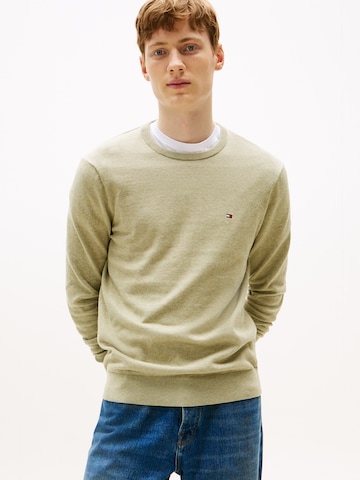 Pull-over 'ESSENTIAL' TOMMY HILFIGER en vert : devant