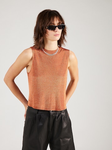 Top in maglia 'NOARA' di DRYKORN in marrone