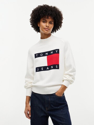 Tommy Jeans Trui in Wit: voorkant