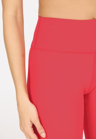 Athlecia Regular Sportbroek 'Bloom' in Rood