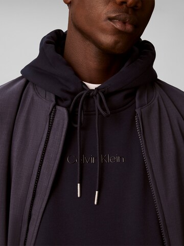 Calvin Klein Sweatshirt in Blau