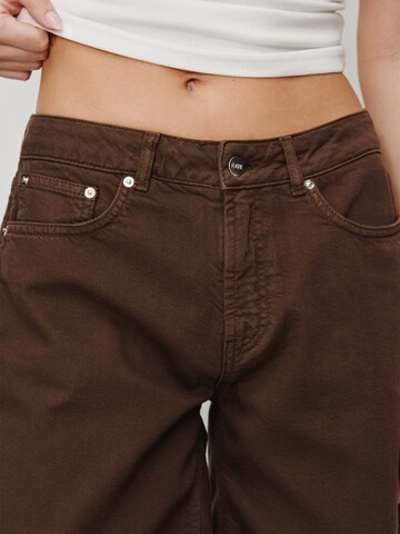 RÆRE by Lorena Rae Regular Jeans in Brown