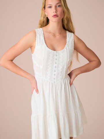 Next Summer dress in White