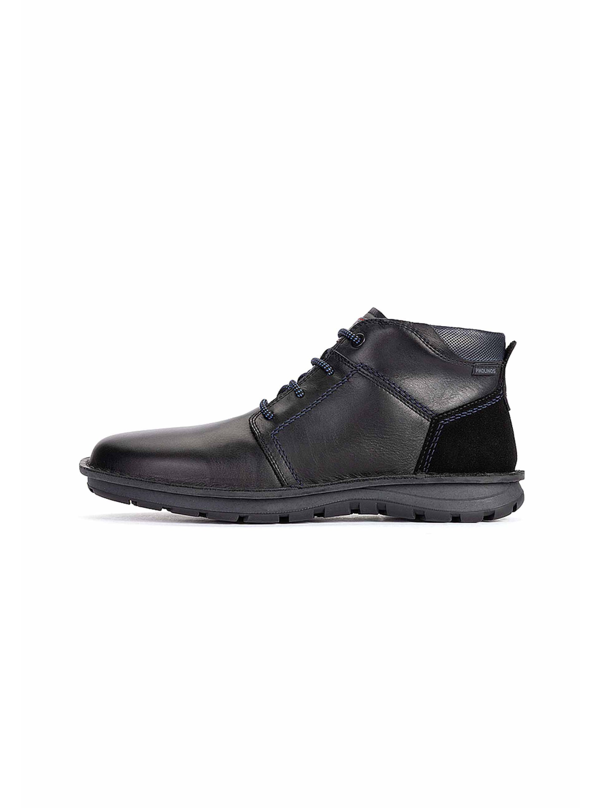 PIKOLINOS Buty sznurowane 'Baeza' w kolorze czarny: przód