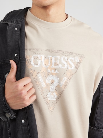 GUESS Суичър в сиво