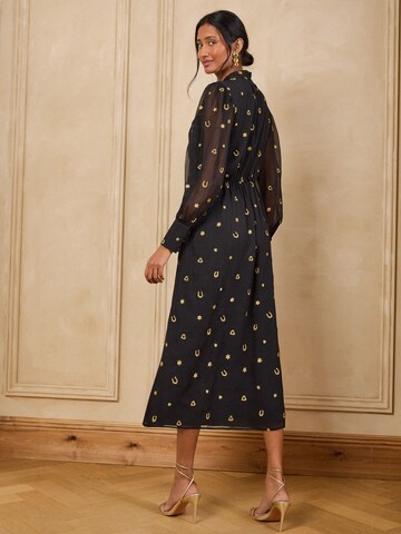 melns love & roses Kleita