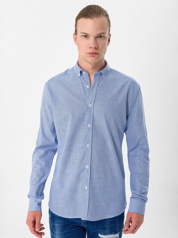 Moxx Paris Regular fit Button Up Shirt in Blue: front