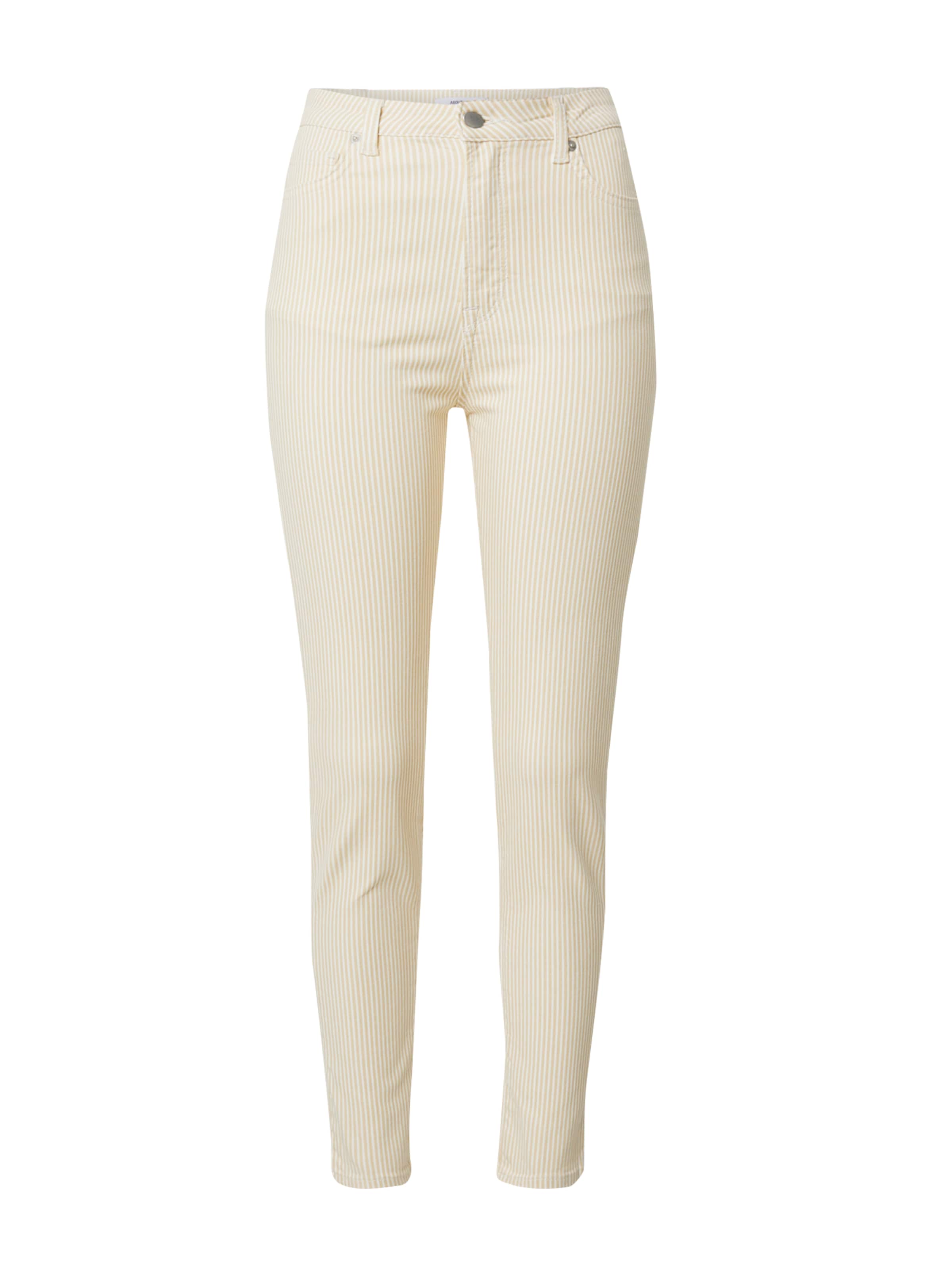 ABOUT YOU Skinny Trousers 'Matthea' in Beige: front
