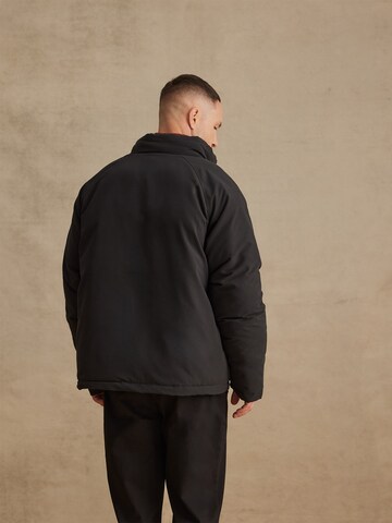 DAN FOX APPAREL Between-season jacket 'Onur' in Black