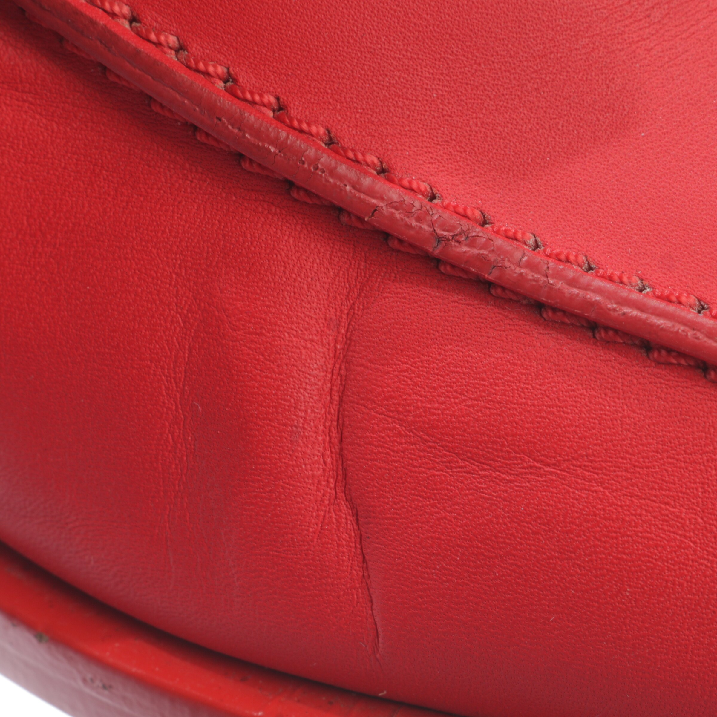 Givenchy Flats & Loafers in 38 in Red