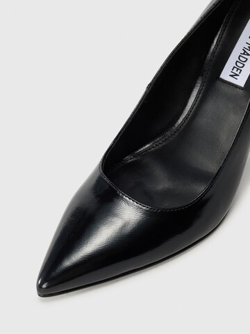 STEVE MADDEN Pumps 'Secured' in Schwarz