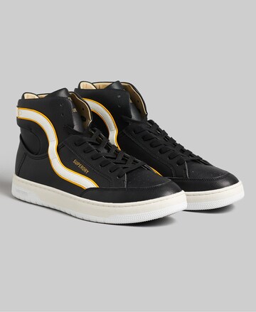 Superdry Sneaker in Schwarz