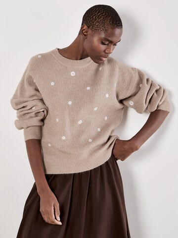 Apricot Sweater ' ' in Grey: front