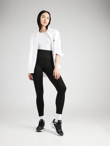 BJÖRN BORG Skinny Sportbroek 'STUDIO SEAMLESS' in Zwart