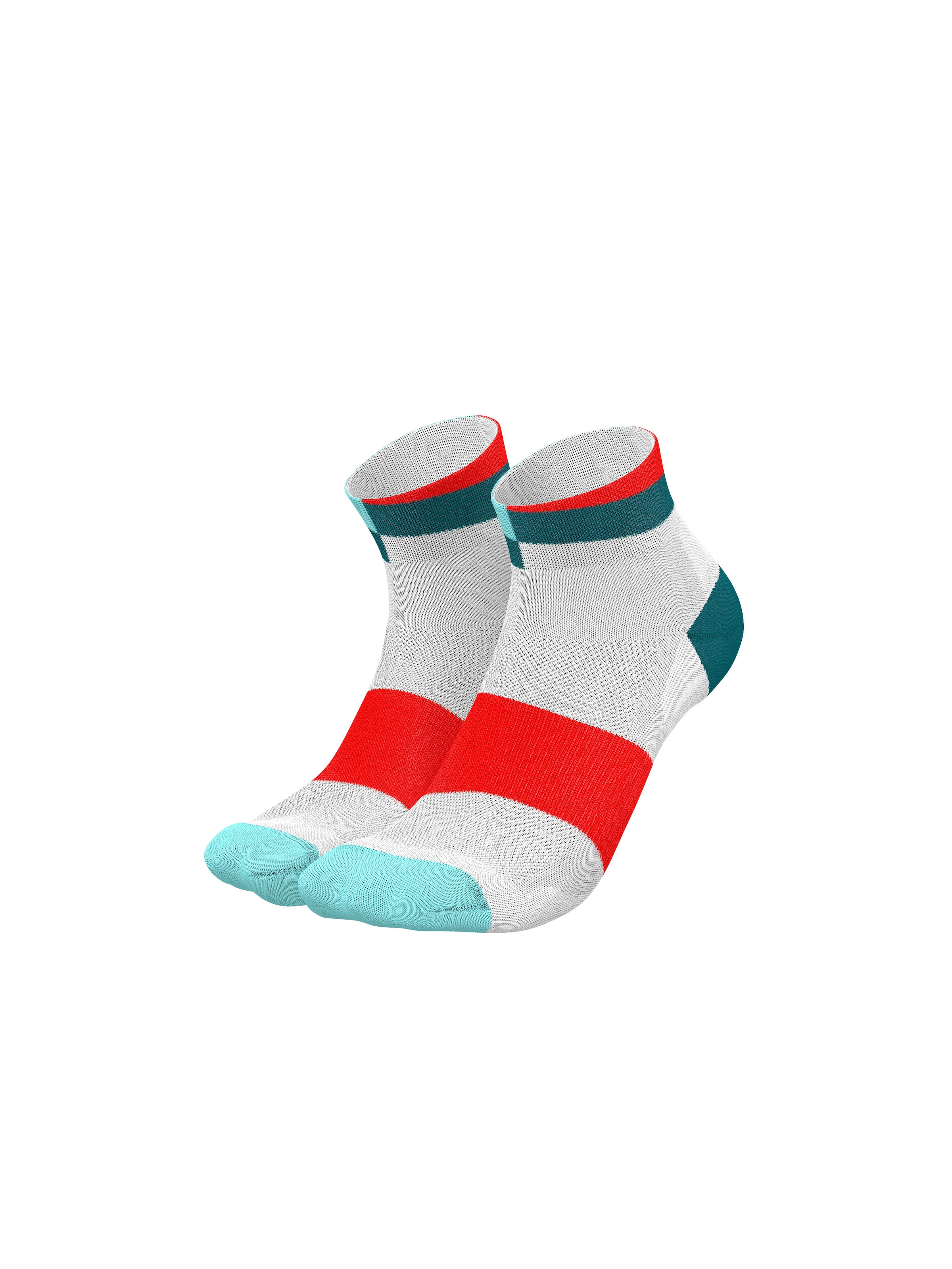 INCYLENCE Athletic Socks 'SPIRALS SHORT' in Green: front