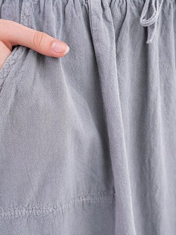 Gonna di MixRay in grigio