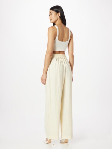 Wide leg Pantaloni de la River Island pe galben