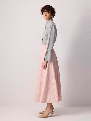 Touche Prive Skirt in Pink