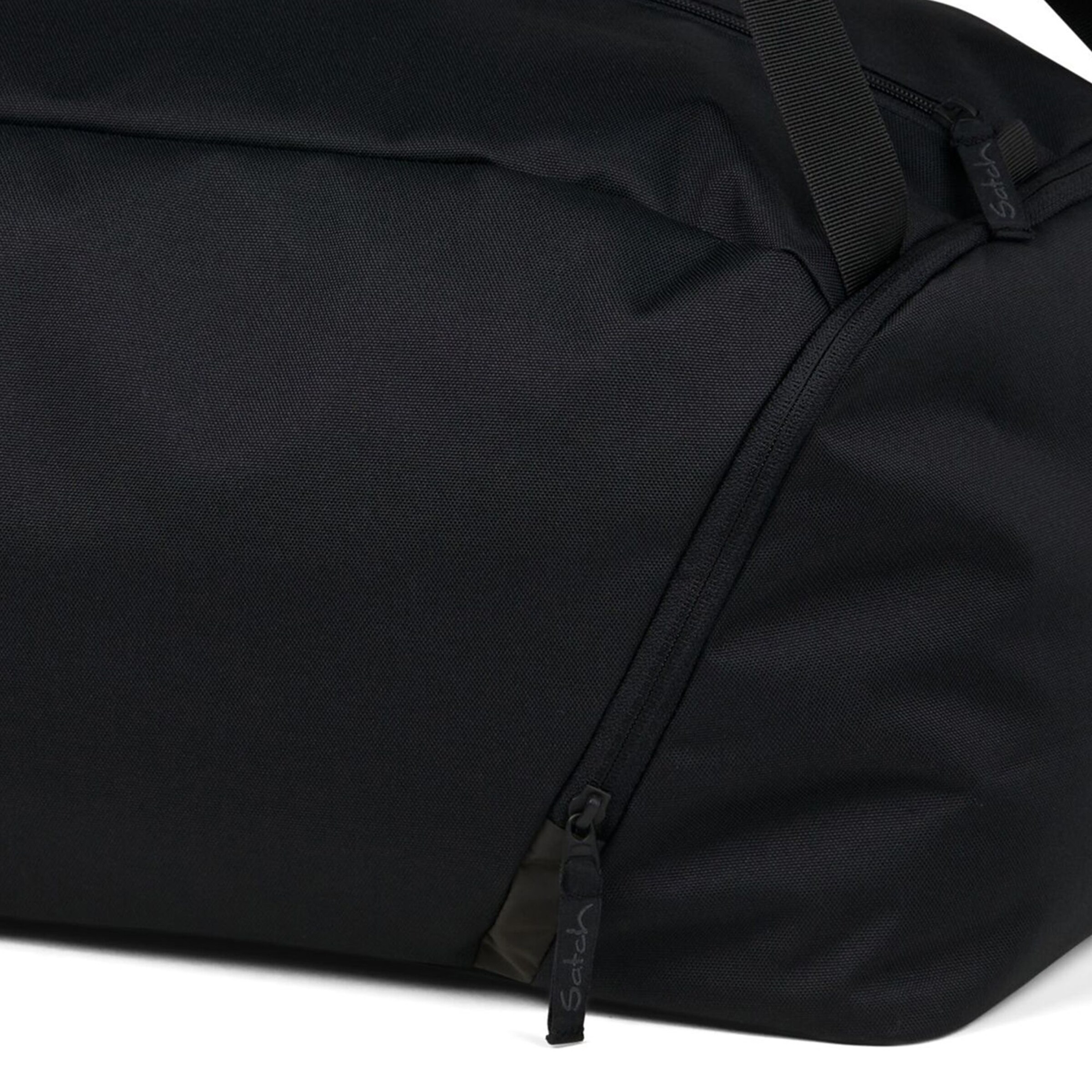 Satch Sports Bag in Black
