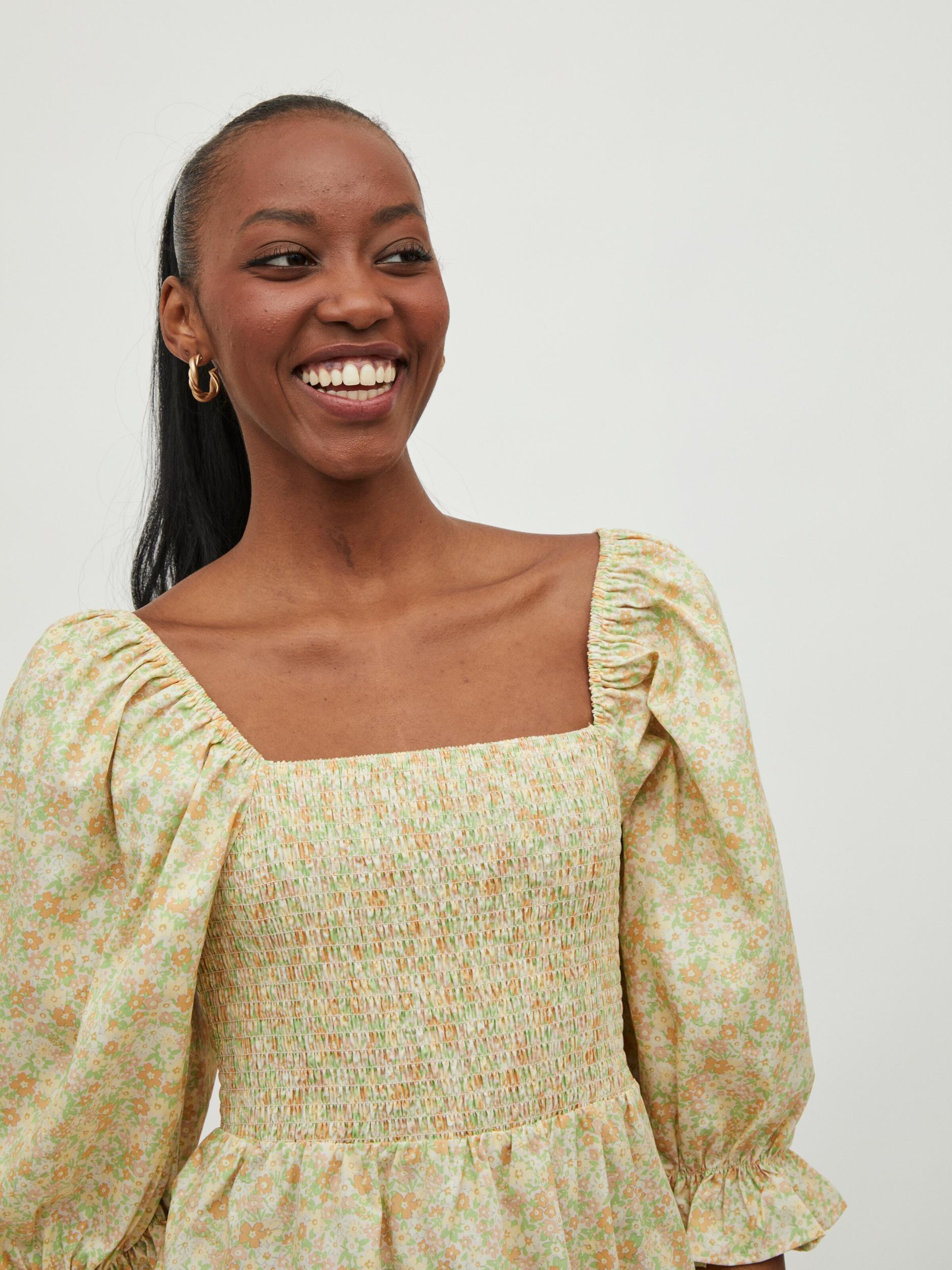 Frauen Große Größen VILA Kleid 'Colmena' in Pastellgelb - IO26454 Frauen Große Größen VILA Kleid 'Colmena' in Pastellgelb - IO26454
