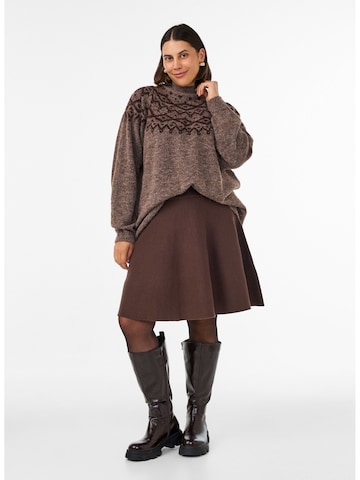 Pull-over Zizzi en marron