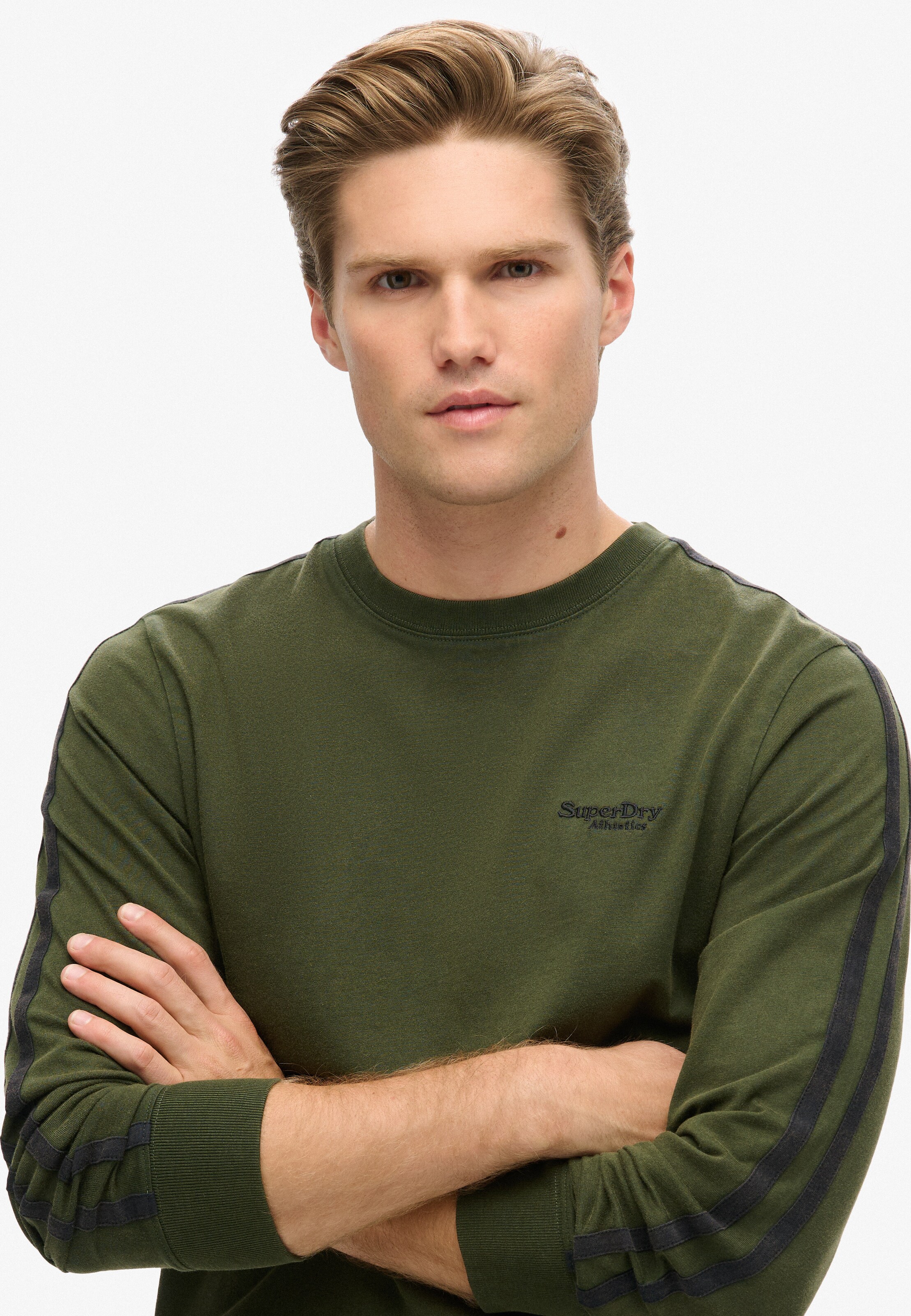 T-Shirt 'Essential' Superdry & Co en vert