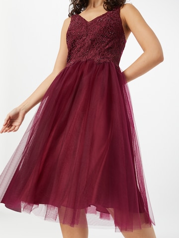 Laona Φόρεμα κοκτέιλ σε κόκκινο