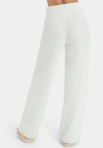 UGG Wide leg Pants in White