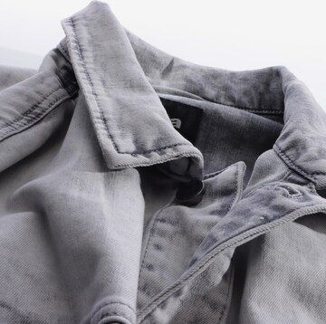 tigha Jacket & Coat in M in Grey