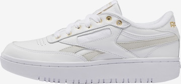 Reebok - Zapatillas deportivas bajas 'Club C Double' en blanco: frente