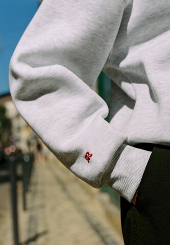 Pull&Bear Sweatshirt 'PACIFIC 9' in Grey