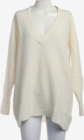 GANNI Pullover / Strickjacke L in Weiß: Vorderseite