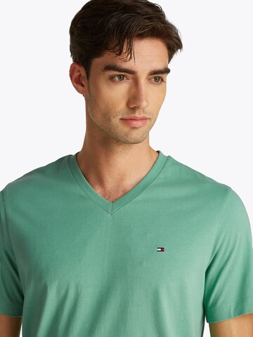 TOMMY HILFIGER Shirt 'ESSENTIAL' in Green