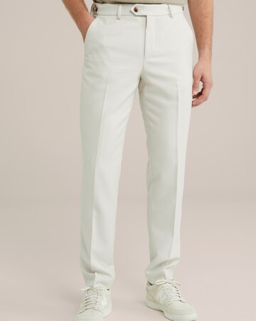 WE Fashion Slim fit Trousers with creases in Beige: front