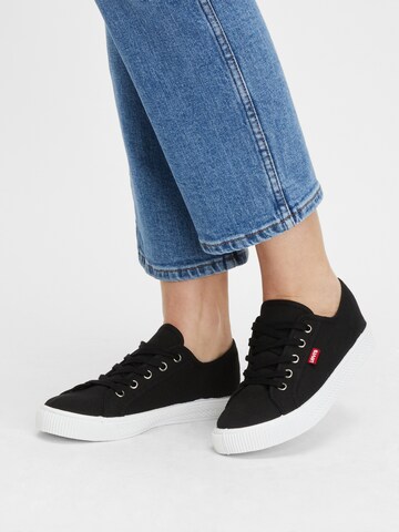 LEVI'S ® Sneaker 'MALIBU BEACH' in Schwarz: predná strana