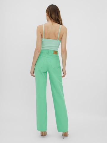 Tops en tricot 'Helena' VERO MODA en vert