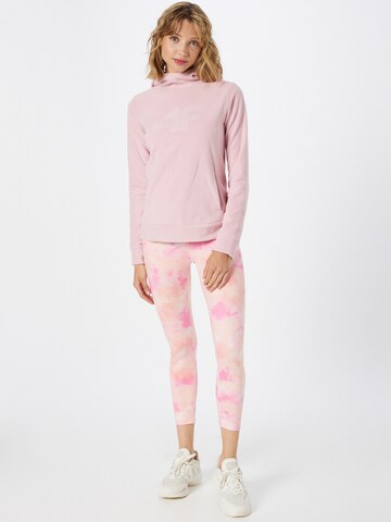 4F Athletic Sweater in Pink