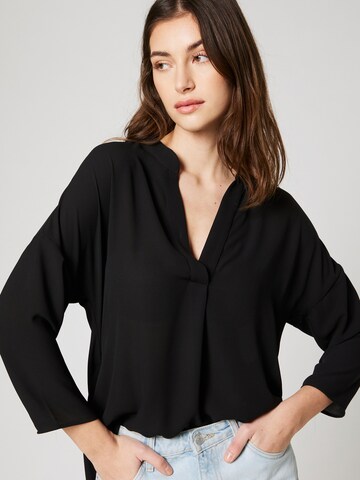 Guido Maria Kretschmer Women - Blusa 'Rosa' em preto