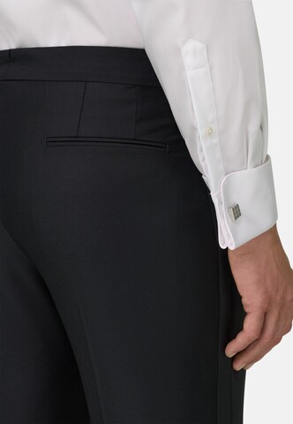 Coupe slim Chemise Boggi Milano en blanc : sur le côté