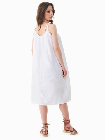 Organication Kleid in Weiß