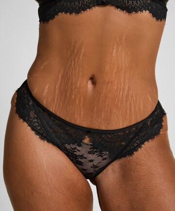Hunkemöller Slip 'Lou' in Black: front