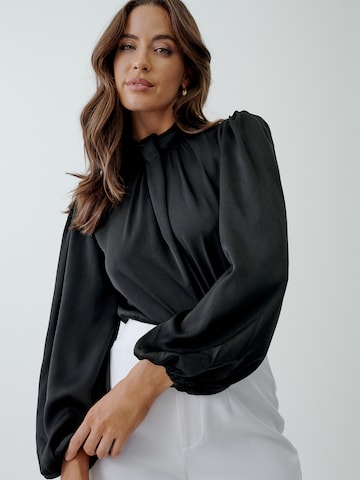 Tussah Bluzka 'ELLIE' w kolorze czarny