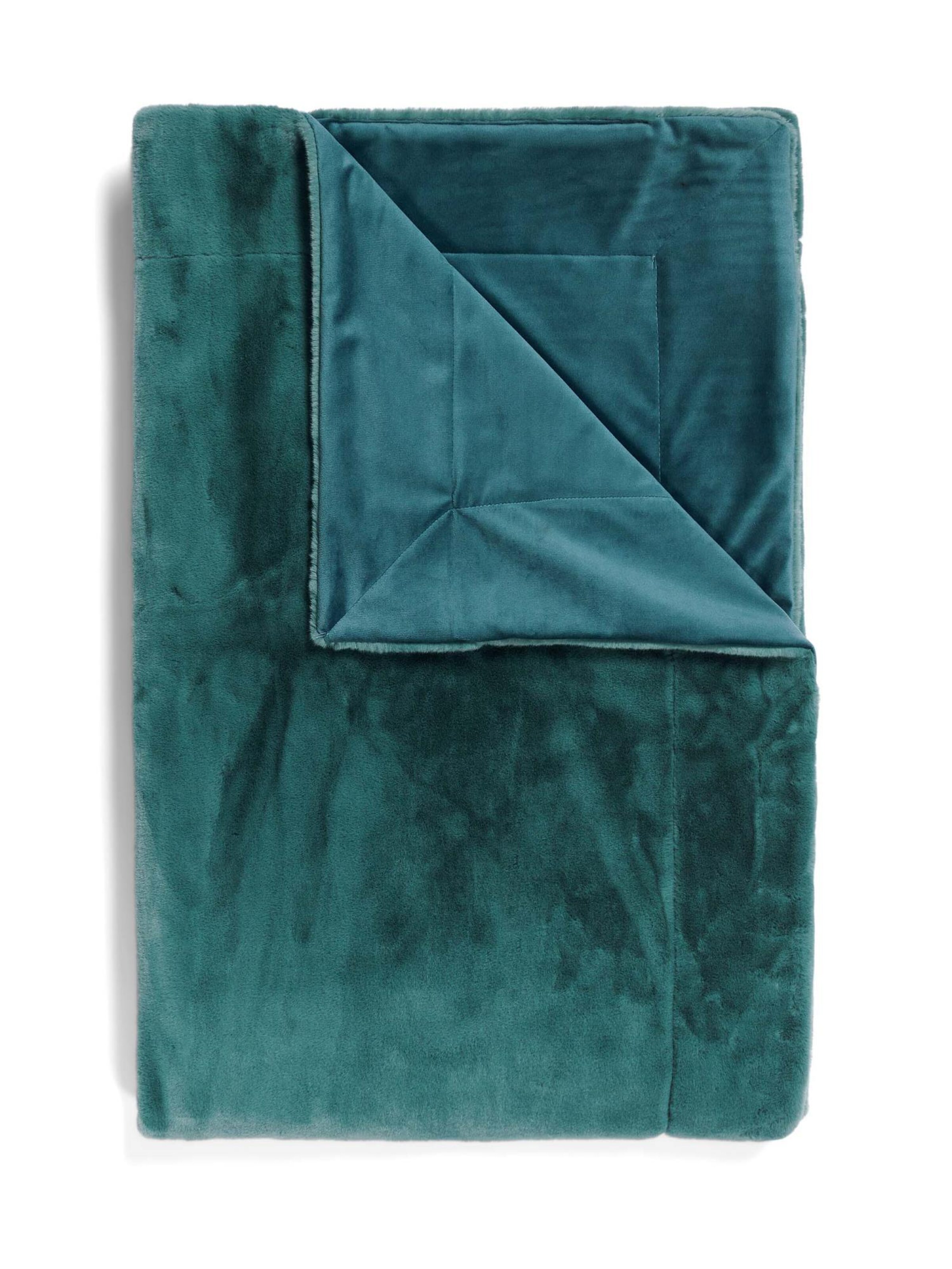 ESSENZA Plaid 'Furry' in Grün: Vorderseite