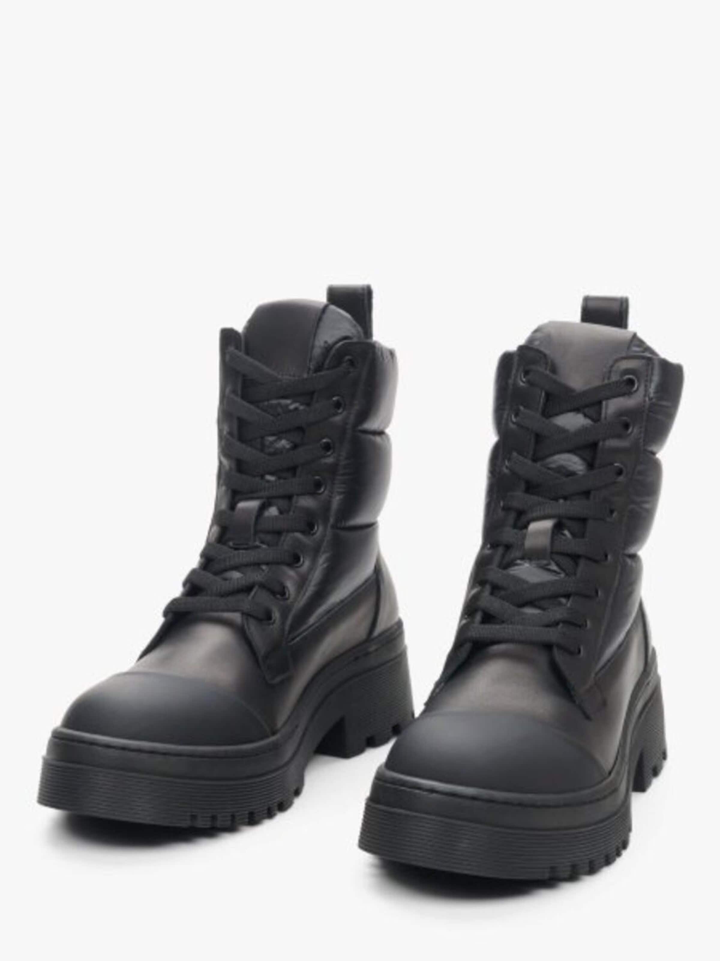 ES8 - Botas '142-24633' en negro