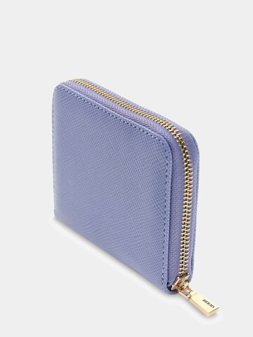 GUESS Wallet 'Laurel' in Purple