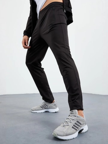 Survêtements Tommy Life en noir