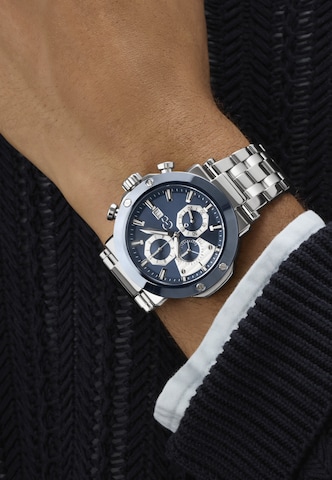 Montre à affichage analogique 'Techno Force ' Gc en argent