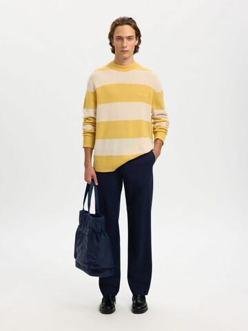 SELECTED - Jersey en amarillo