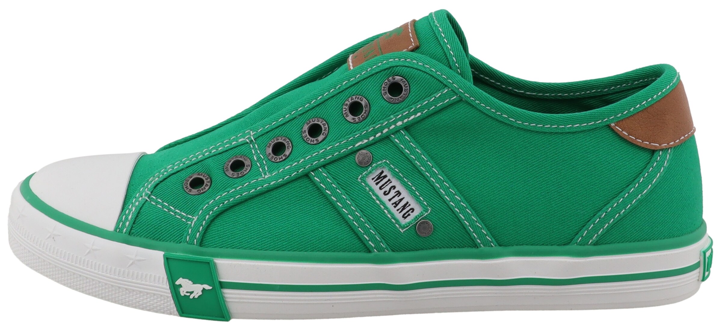 MUSTANG Slip-Ons in Green